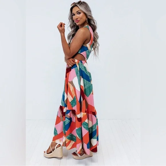 Vici Cutout Midi Dress - Picture 3 of 9